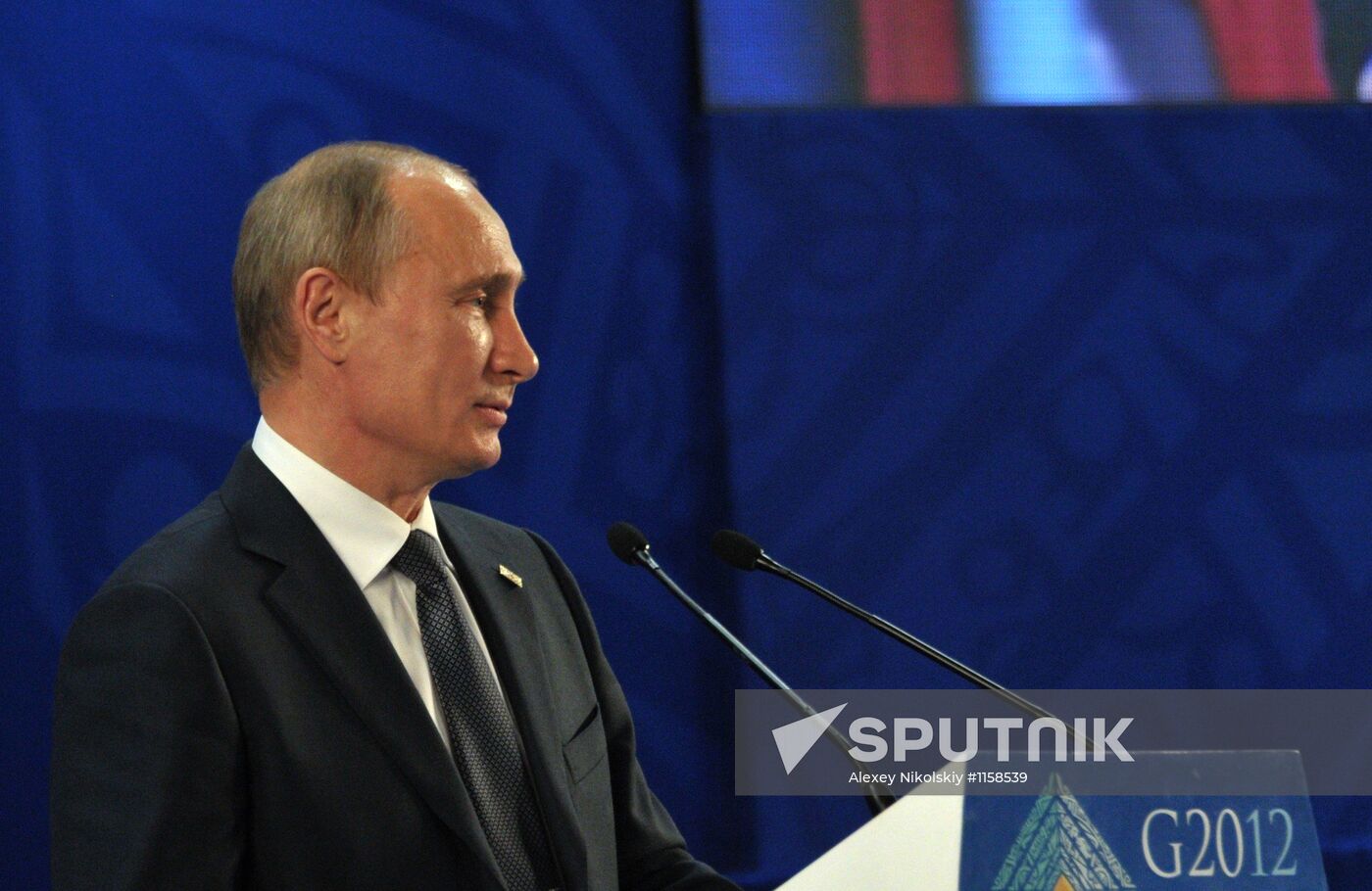 Vladimir Putin at the summit of the Big 20 in Los Cabos, Mexico