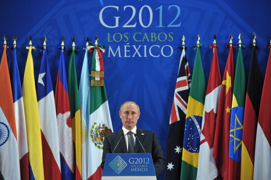 Vladimir Putin at the summit of the Big 20 in Los Cabos, Mexico