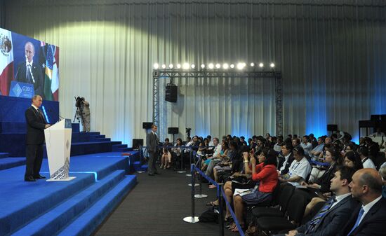 Vladimir Putin at the summit of the Big 20 in Los Cabos, Mexico