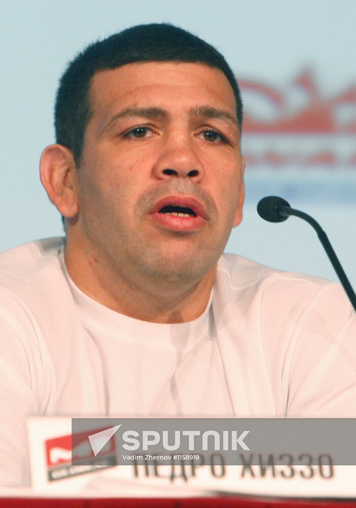 Official weigh-in of Fedor Emeliyanenko and Pedro Rizzo