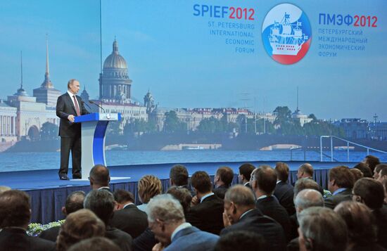 President Vladimir Putin speaks at SPIEF 2012