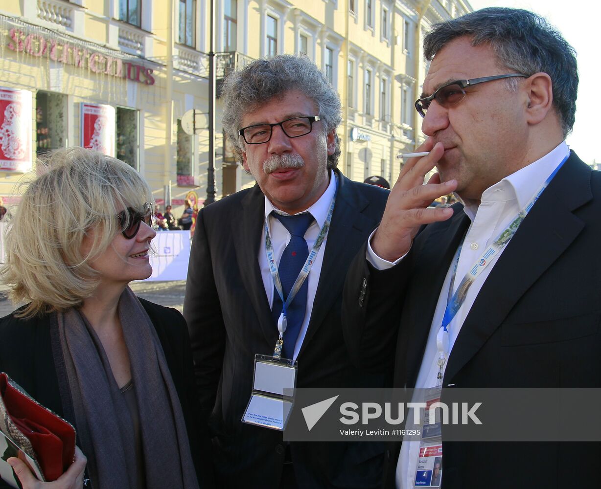 Visitors flock to Kommersant Awards in St Petersburg