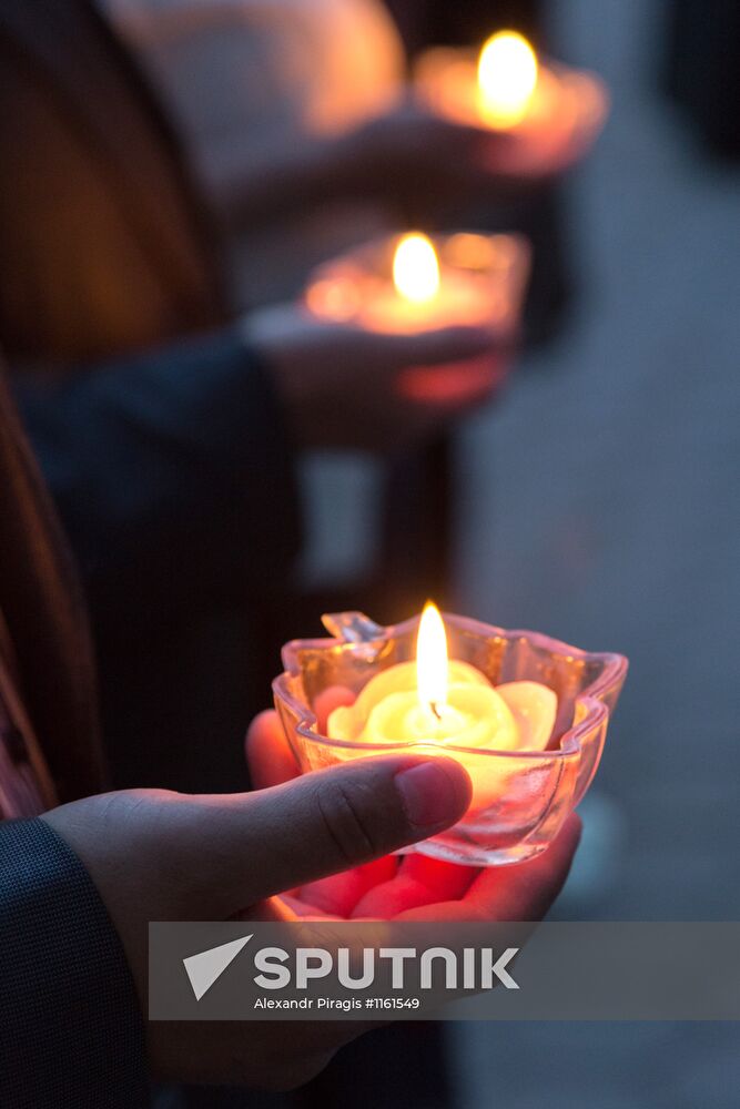 Vigils on Day of Memory and Mourning