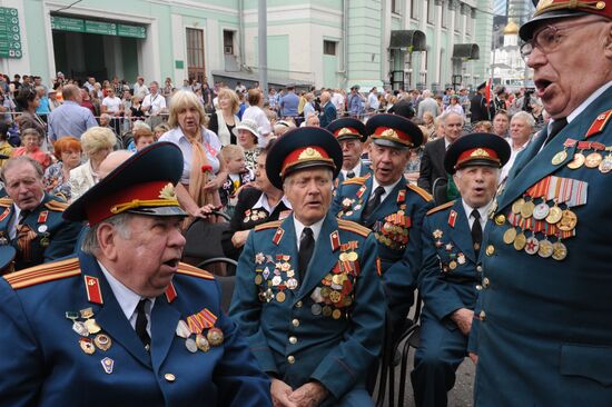 Rally "Moscow. Belarussky railway station. June 22, 1941"