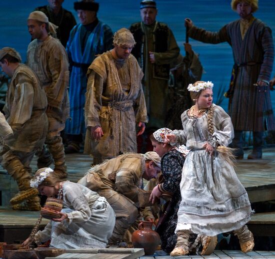 Opera "The Sorceress" at Bolshoi Theater