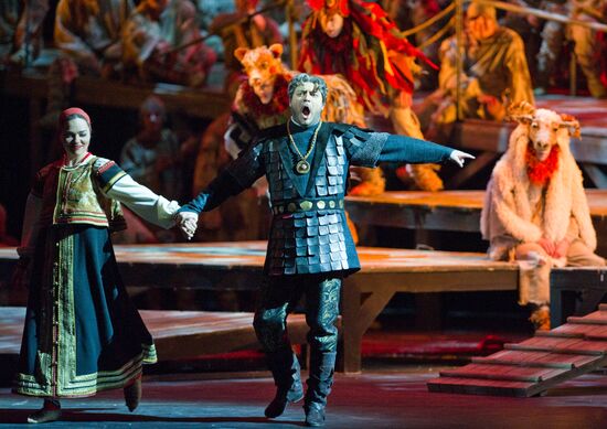 Bolshoi Theater holds final rehearsal of opera The Enchantress