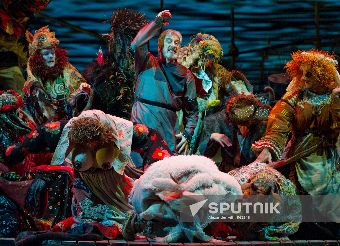 Bolshoi Theater holds final rehearsal of opera The Enchantress