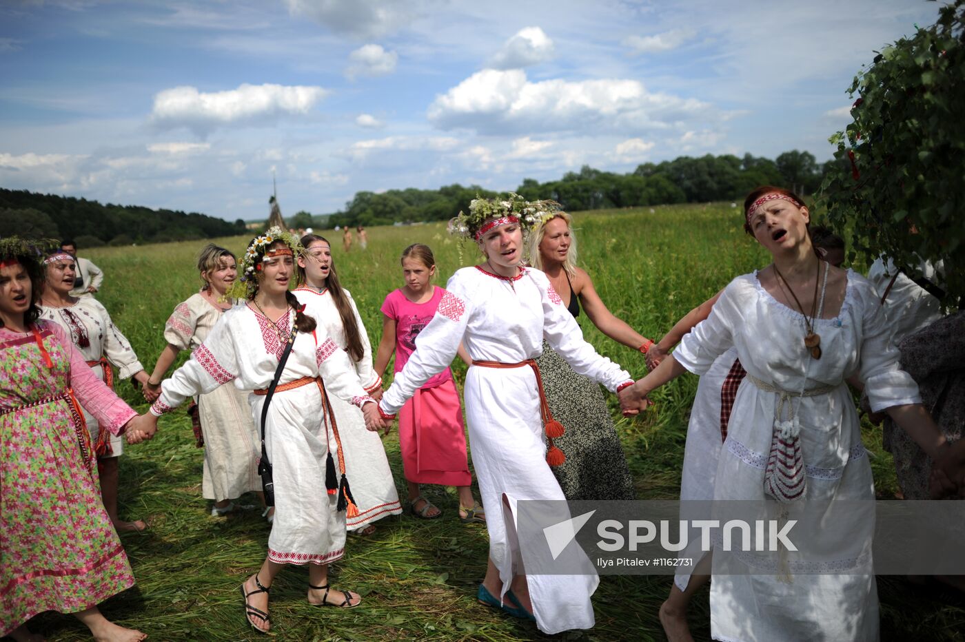 Kaluga Region residents celebrate Ivan Kupala Day