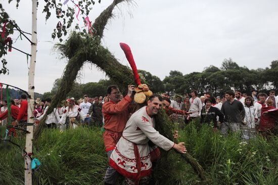 Kaluga Region residents celebrate Ivan Kupala Day