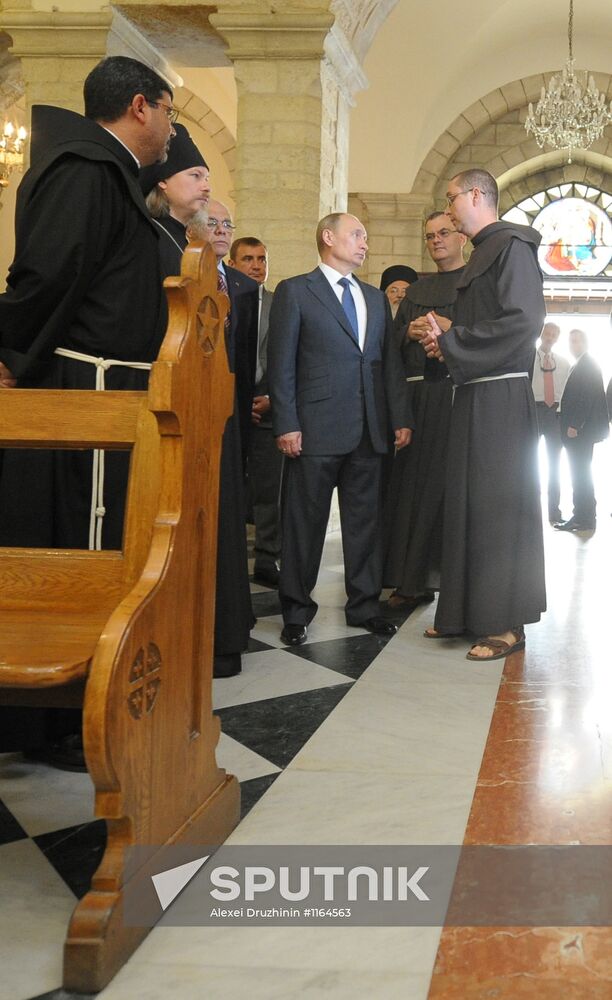 Russian President Vladimir Putin visits Palestine