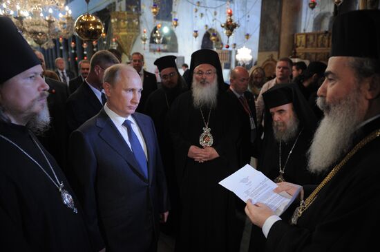 Russian President Vladimir Putin visits Palestine