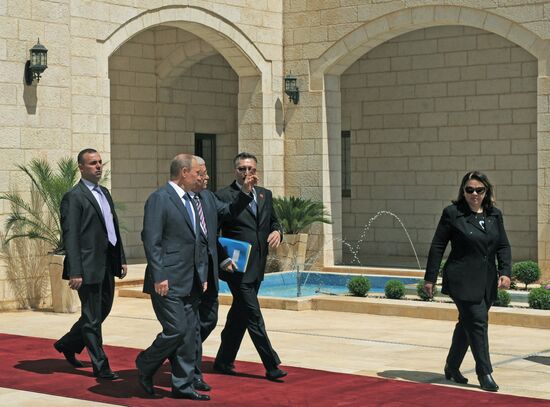 Russian President Vladimir Putin visits Palestine