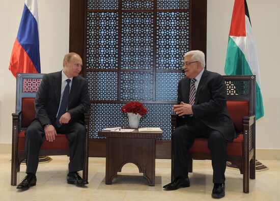 Russian President Vladimir Putin visits Palestine