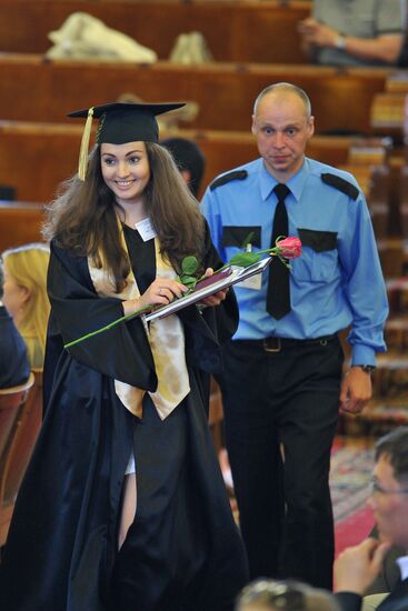 Presentation of diplomas to graduates with honors at MSU