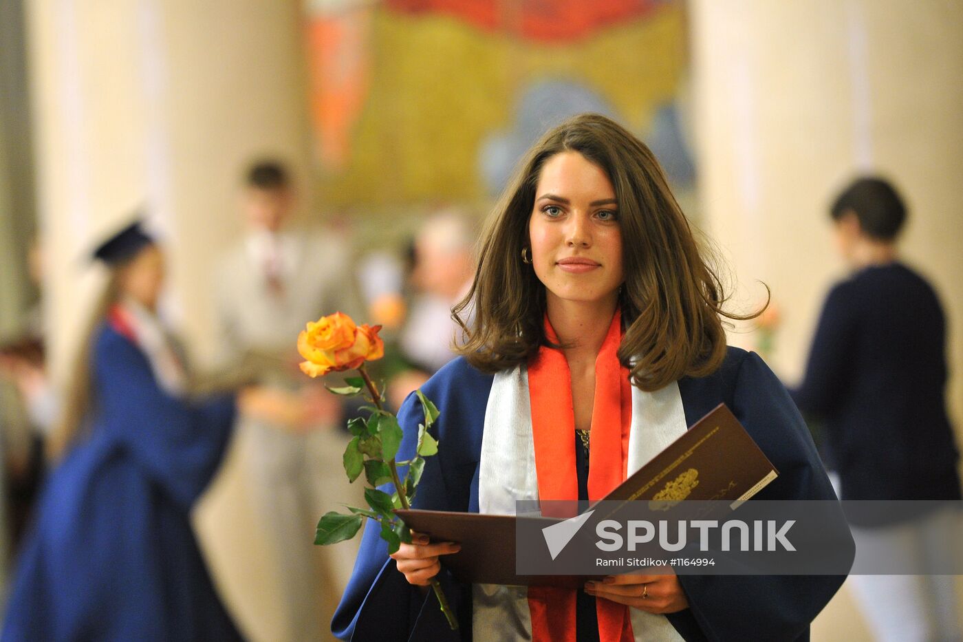 Presentation of diplomas to graduates with honors at MSU