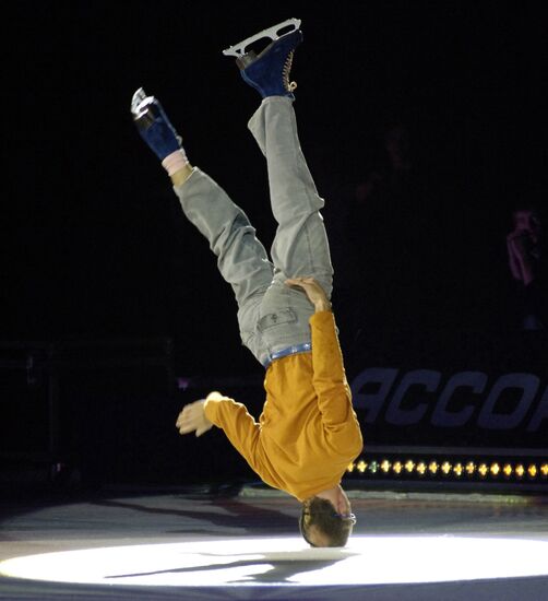 Ice acrobat Gary Beacom