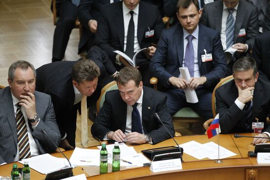 Dmitry Medvedev on working visit to Ukraine