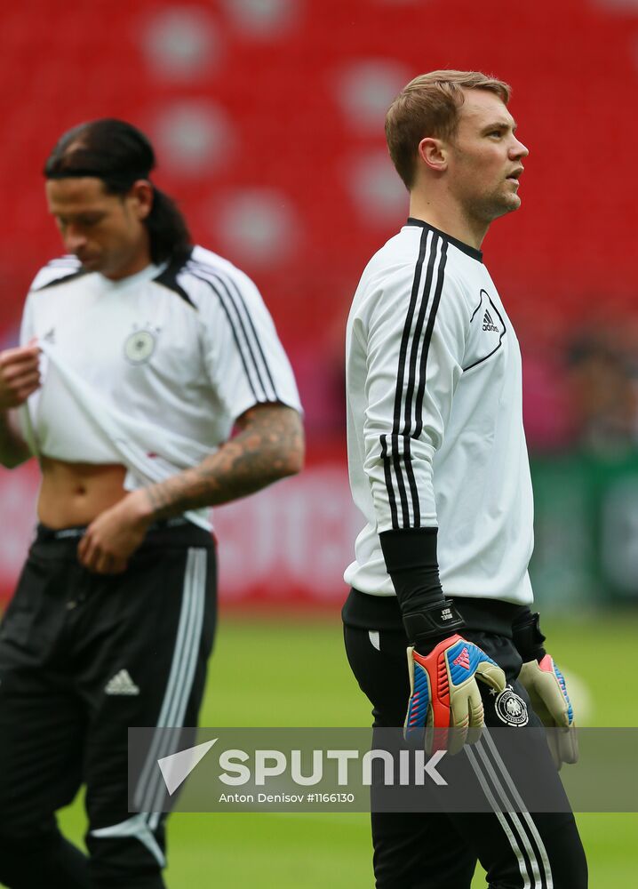 UEFA Euro 2012. German, Italian teams hold training sessions