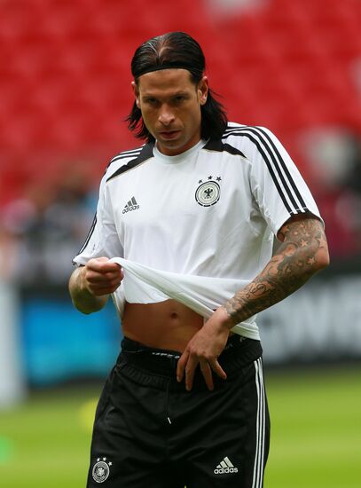 UEFA Euro 2012. German, Italian teams hold training sessions
