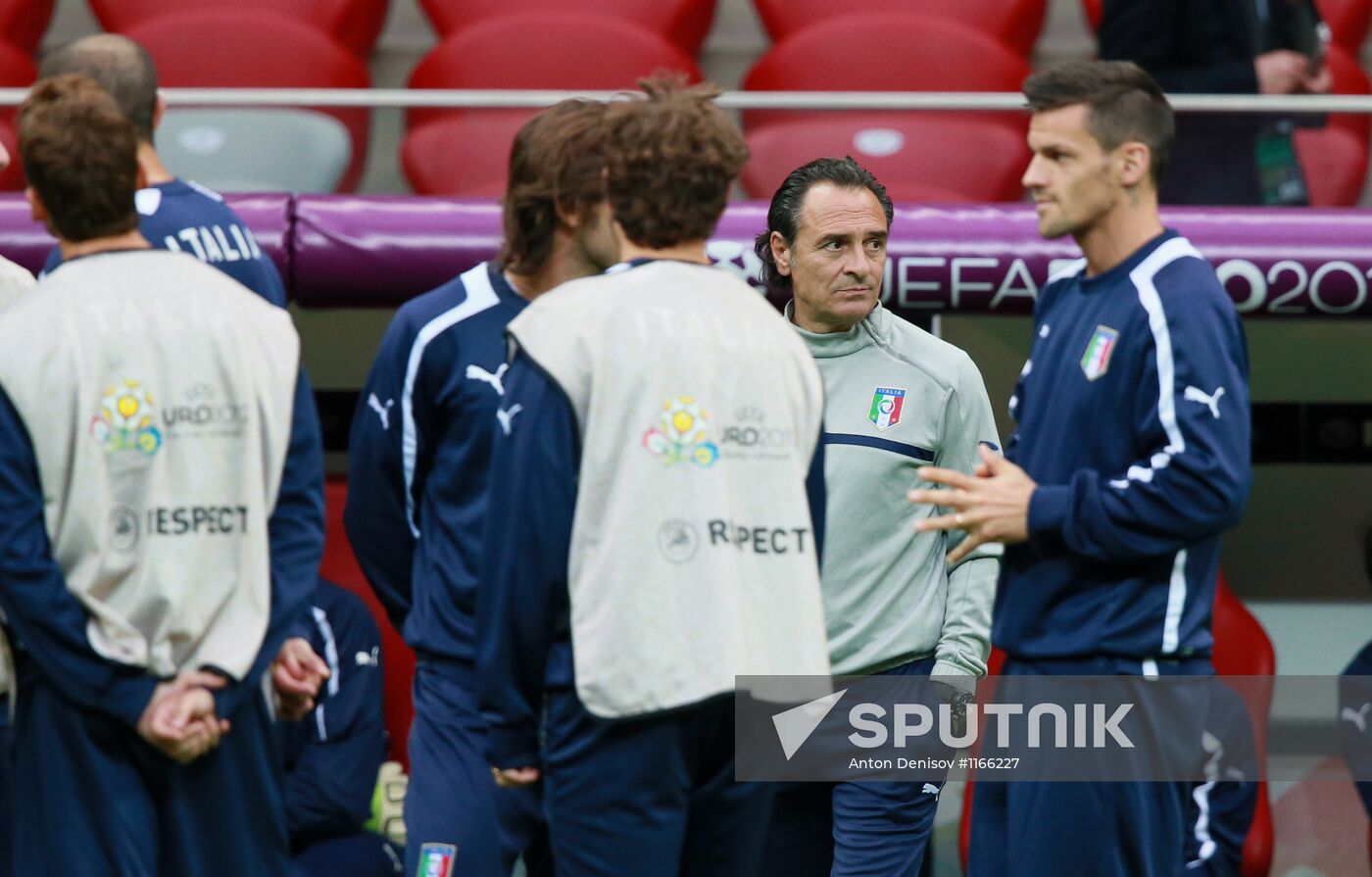 UEFA Euro 2012. Team training of Germany and Italy