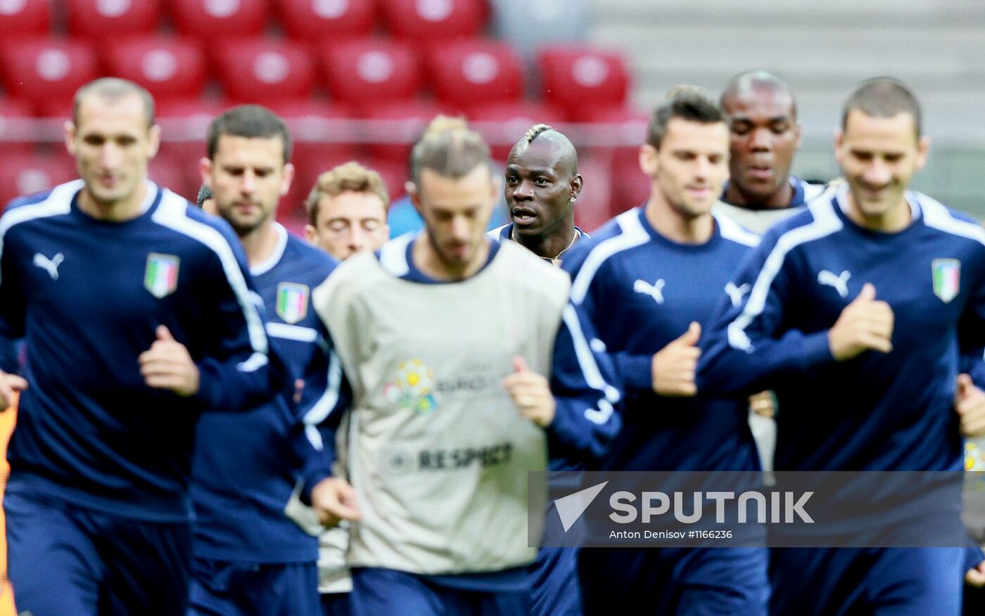 UEFA Euro 2012. Team training of Germany and Italy