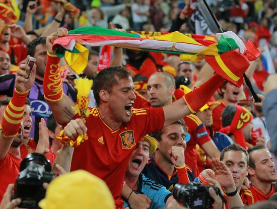 UEFA Euro 2012. Portugal vs. Spain