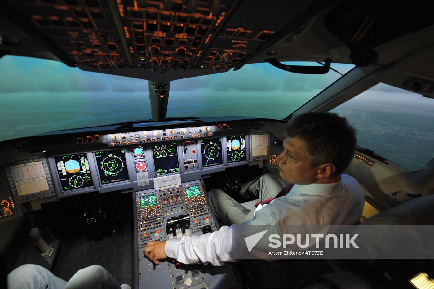 Staff personnel training center for Sukhoi Superjet 100