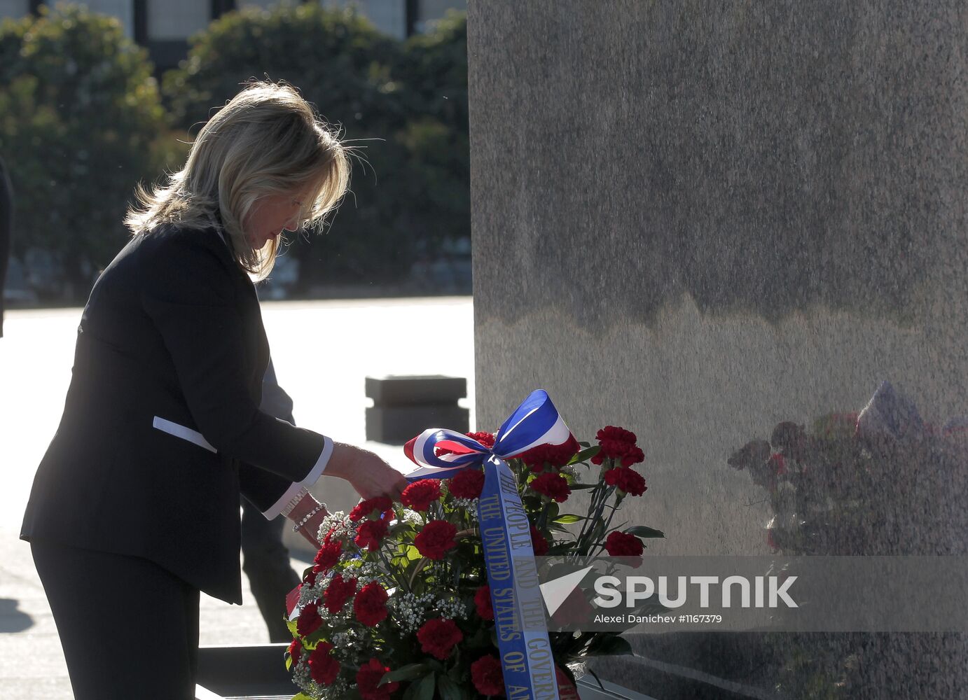 Hillary Clinton visits St. Petersburg