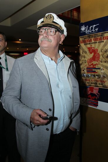 Rezo Gigineishvili's film Love With Accent premiers in Moscow