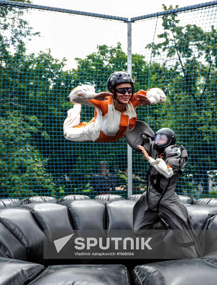 Vertical aerodynamic tube opens in Moscow