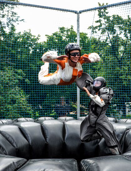 Vertical aerodynamic tube opens in Moscow