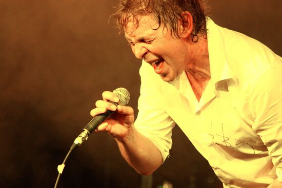 Fools Garden band performs live in Moscow
