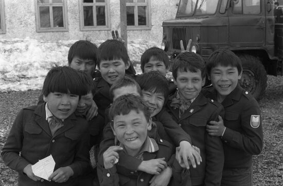 Chukchi schoolchildren