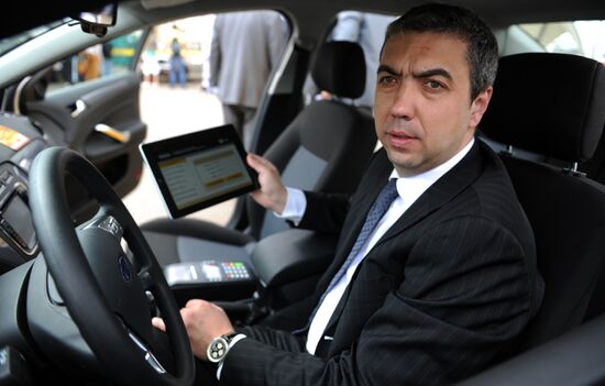 New concept of city taxi service presented