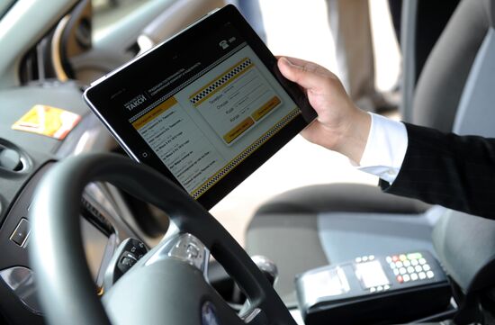 New concept of city taxi service presented