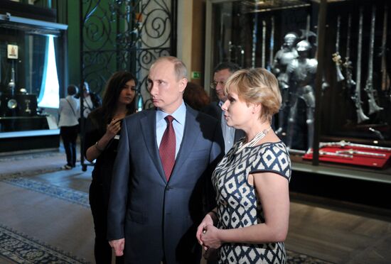 Vladimir Putin visits Moscow Kremlin museum reserve