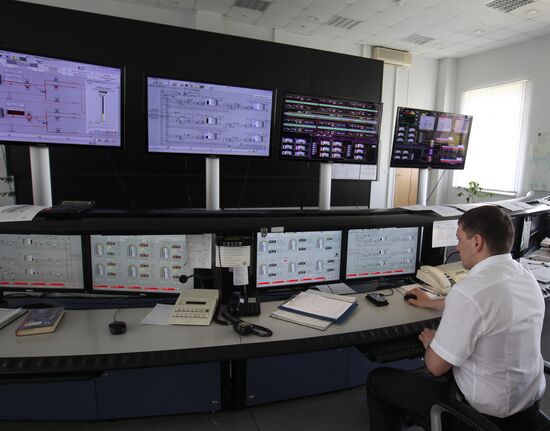 Work of Vysotsk-Lukoil-II distribution and transshipment complex
