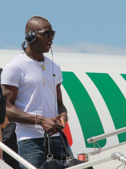 UEFA Euro 2012. Italy's squad arrives in Kiev