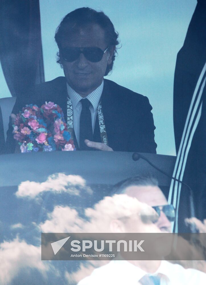 UEFA Euro 2012. Italy's squad arrives in Kiev