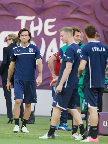 UEFA Euro 2012. Italy, Spain teams hold training