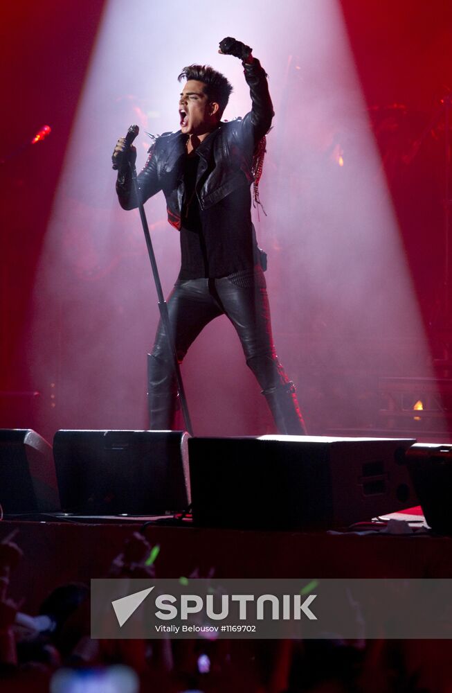 Queen and Adam Lambert give charity concert in Kiev