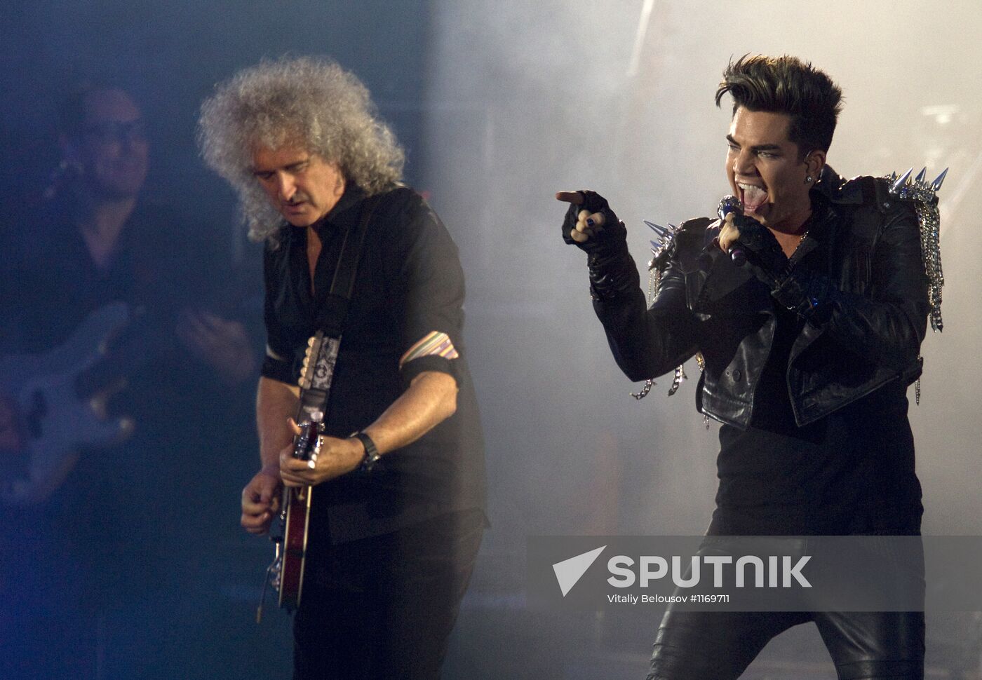 Queen and Adam Lambert give charity concert in Kiev