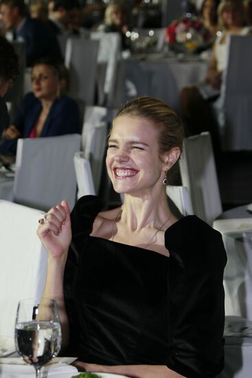 Gala dinner and charitable auction Bazar Heart Dinner