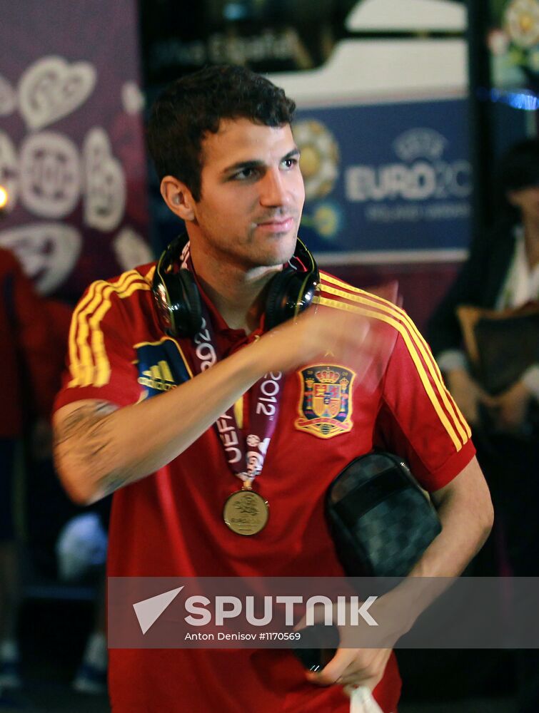 Spanish team come back to hotel after EURO 2012 final match