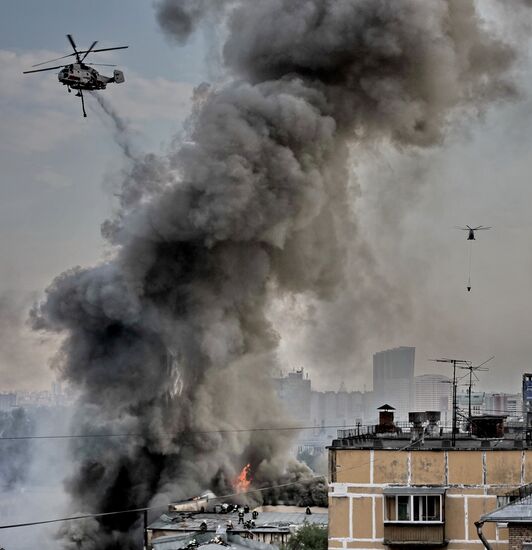 Hangar fire in north of Moscow under control