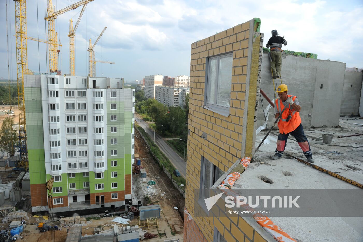 Residential area under construction in Khimki