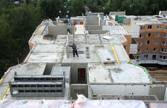 Residential area under construction in Khimki