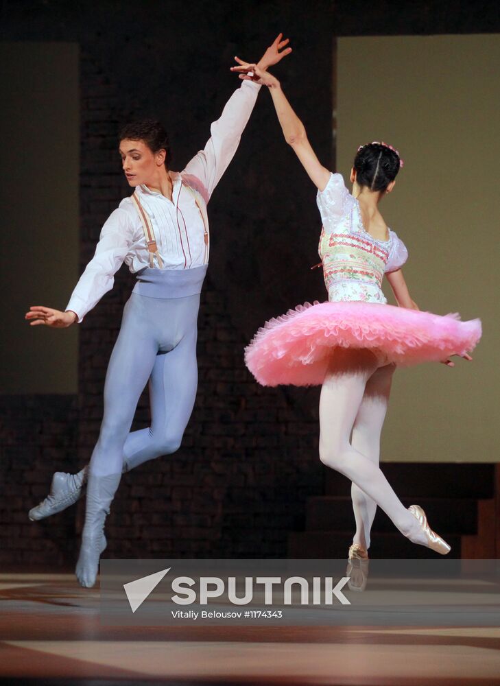 Rehearsal of ballet "Coppelia" by Roland Petit