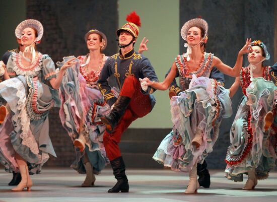 Rehearsal of ballet "Coppelia" by Roland Petit