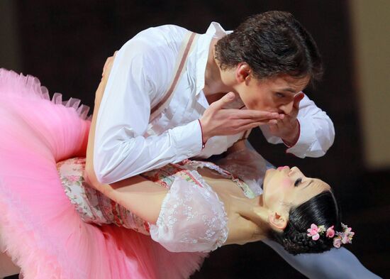 Rehearsal of ballet "Coppelia" by Roland Petit